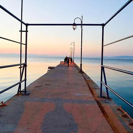 Helena Neoi Epivates Peraia (Thessaloniki)